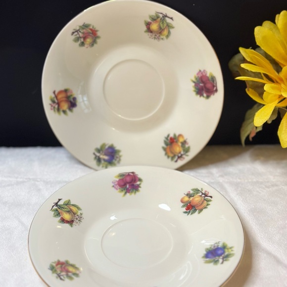 Set Of 2 Vintage Formalities By Baum Brothers Fruit Footed Cups & Saucer Set EVC - Picture 3 of 13